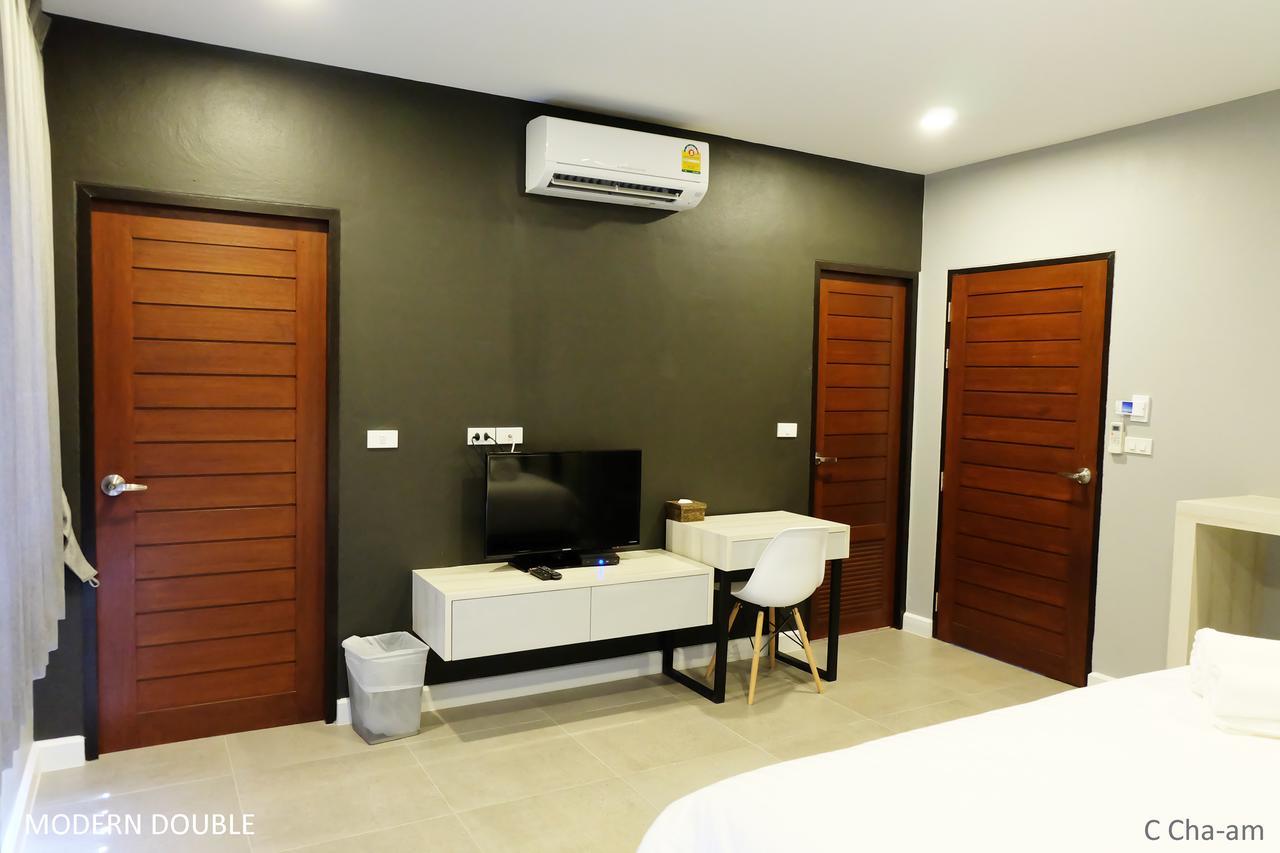 C Cha-Am Hotel Exterior photo
